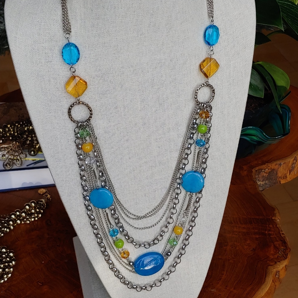 Stunning necklace